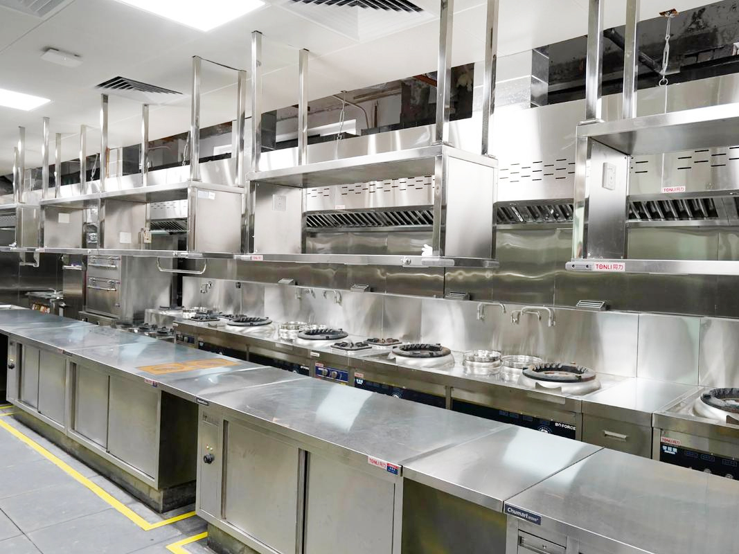 厨房厨具设备完工#厨房设备工程 #厨房排烟 #不锈钢制-1.jpg